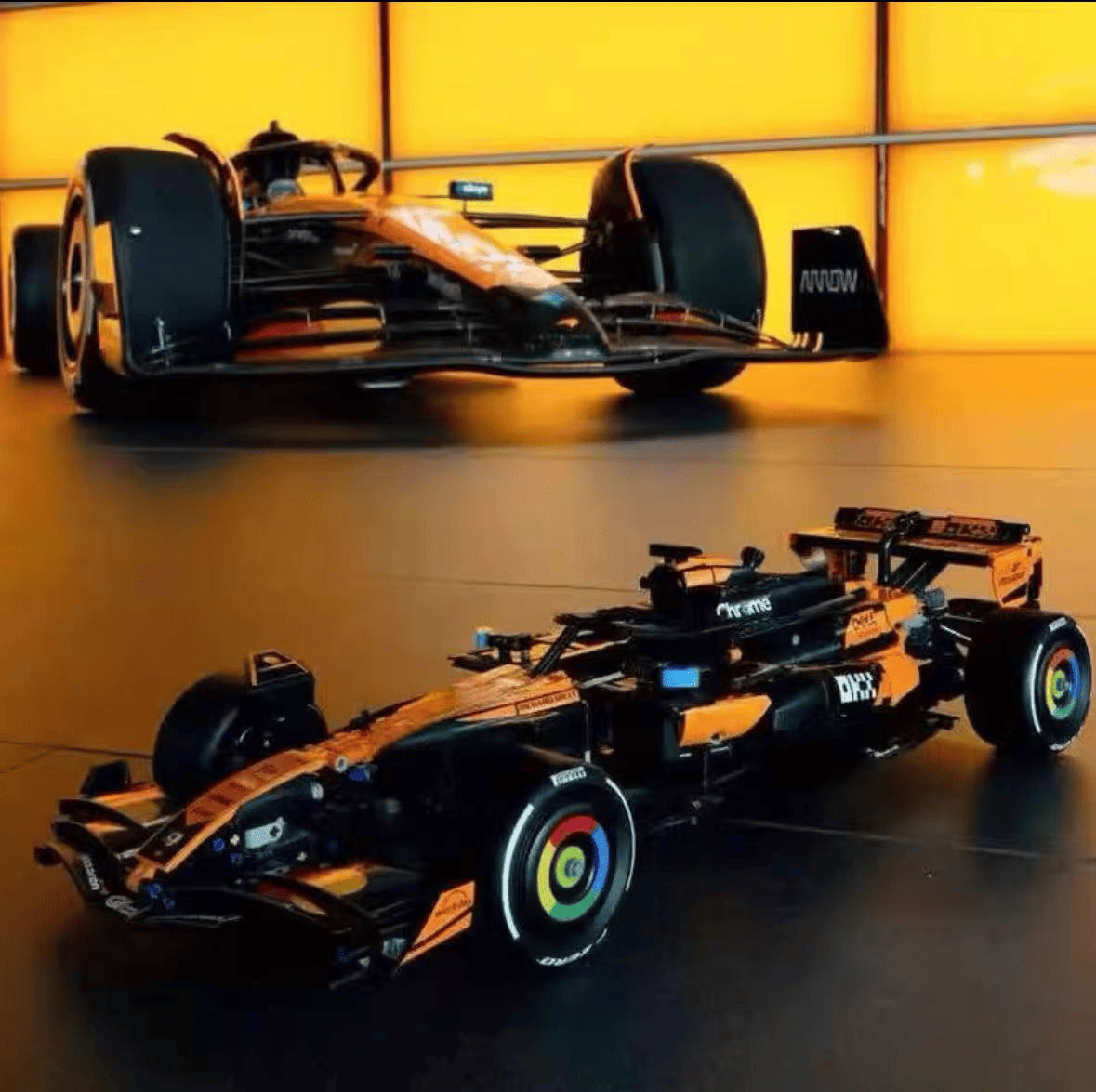 Windsor Gear Giant McLaren F1 1:8 Model | Pull-Back Action Building Bricks
